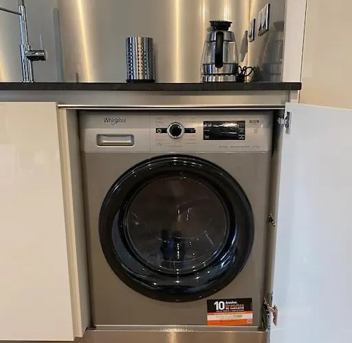 Le Domaine Réservé , Parking Et écrin De Verdure *