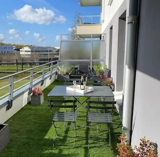 Appartement Le Domaine Réservé , Parking Et écrin De Verdure